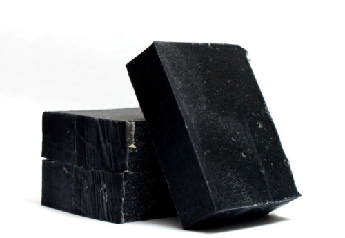 \"handmade-activated-charcoal-lavender-and-tea-tree-soap-recipe\"